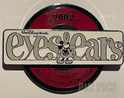 Japan - Mickey Mouse - Kimono - New Year 2002 - TDL