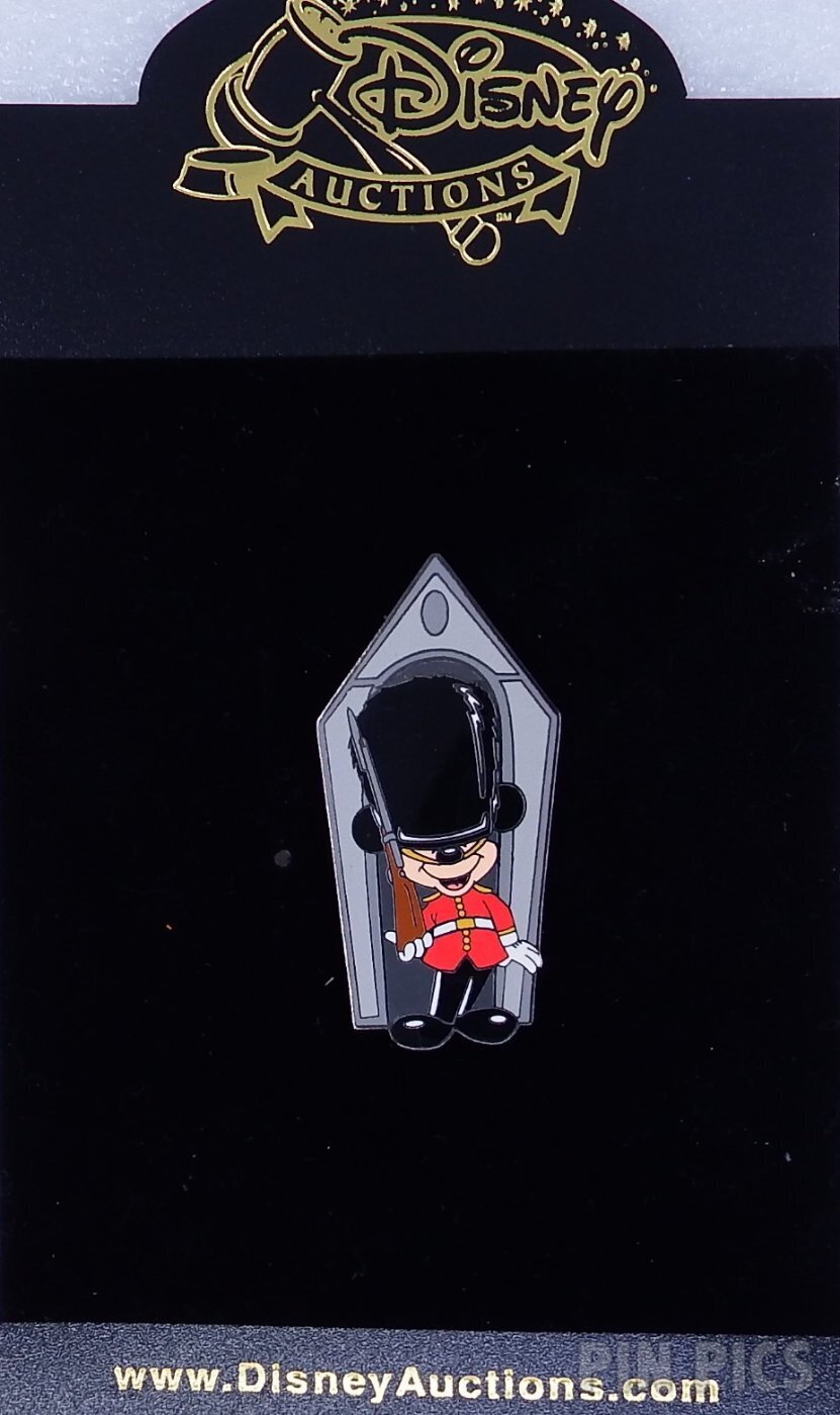DA - Mickey Mouse Around the World - England  pin collectible - Main Image 3