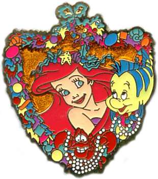 DLR - Two Hearts (Cinderella & Prince Charming) Jeweled/Hinged