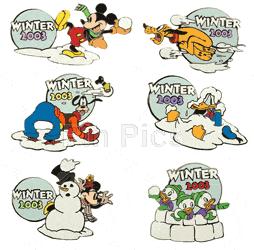 WDW - Pluto - Dressed as Mummy - Happy Halloween 2002