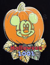 Button - Winnie the Pooh - A Very Merry Pooh Year