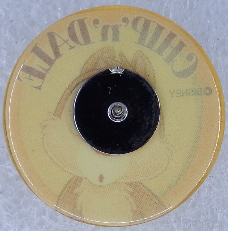 Japan - Chip and Dale - Dale - Dome  pin collectible - Main Image 2