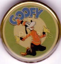 Meeko braiding Pocahontas' hair