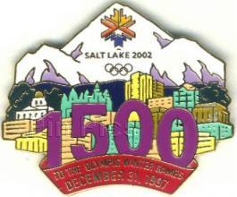 DA - Piglet as a Flower Halloween Pin (Gold Prototype)