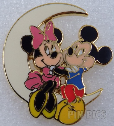 DCL - Happy Thanksgiving 2002 (Mickey and a Turkey) 3D/Dangle