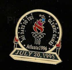 Golden Minnie & Mickey Jewelry Pin