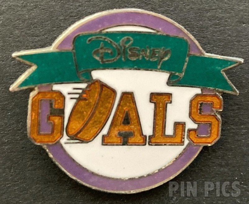 Button - Mickey Mouse - The Walt Disney Studios - Clapboard