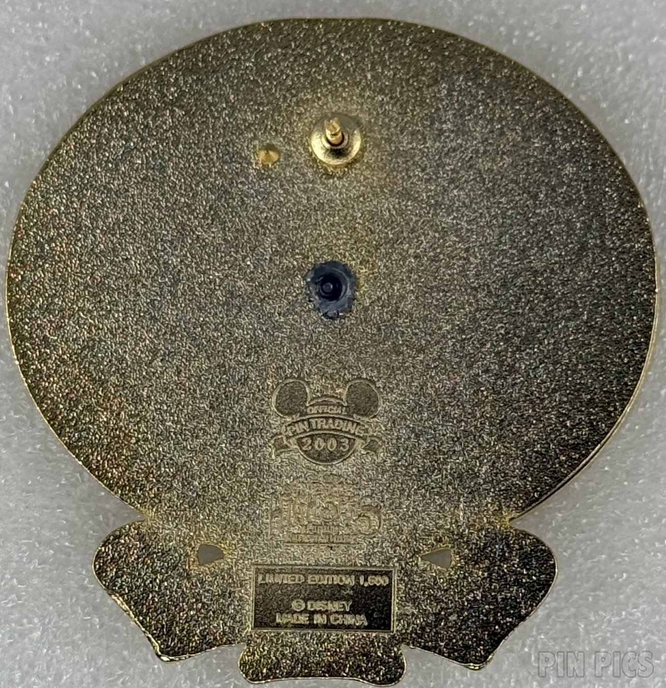 DCL - Peter Pan, Captain Hook, Tinker Bell - Dueling - Celebration Walt Disney Art Classics 2003 - Storybook  pin collectible - Main Image 3