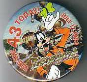 DC - Cheerleader Minnie - Sports Series Boxed Pin Set #1