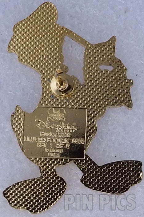 DLR - Donald - Easter - Easter Egg  pin collectible - Main Image 2