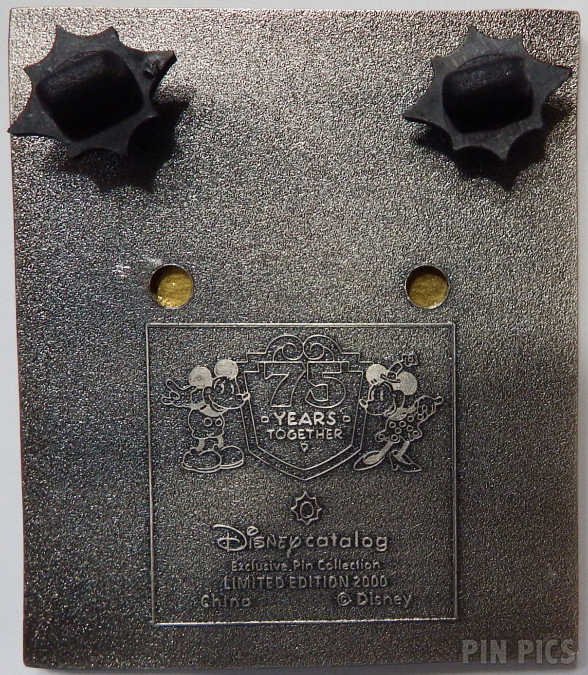 DC - Princess Minnie - 75 Years of Mickey and Minnie Easel - Set 2  pin collectible - Main Image 2