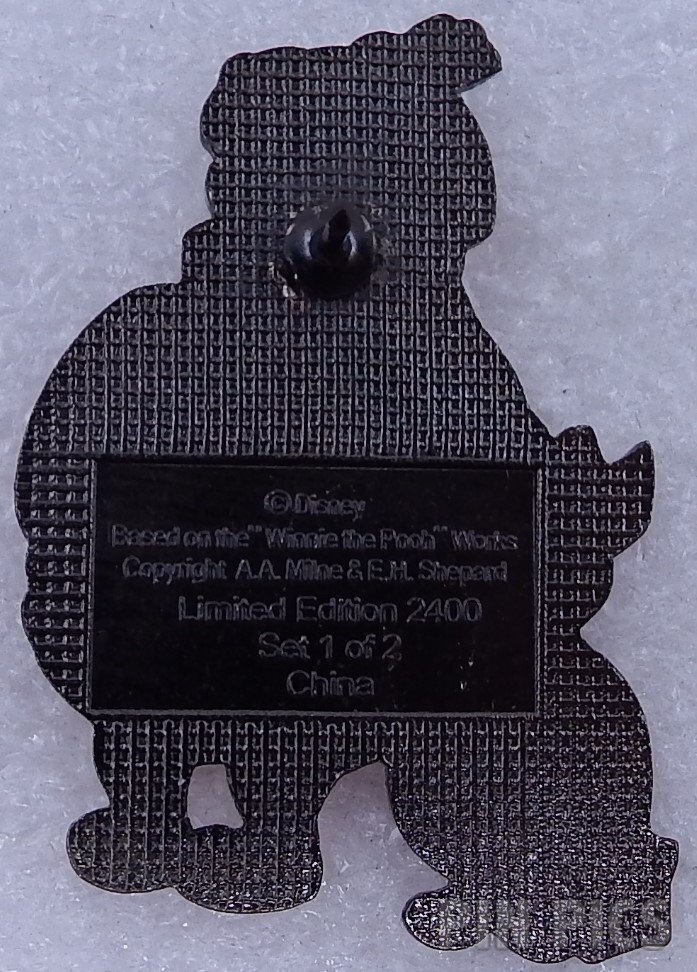 DLR - Pooh and Piglet - Halloween 2001  pin collectible - Main Image 2