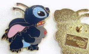 Merchandising Team Gift Set (5-Pins)