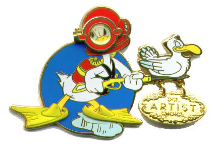 Disneyana - Firefighter Mini Badge (Gold)