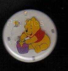 DLP - Winnie the Pooh and Hunny Pot - Fantillusion Flashing Pin  pin collectible - Main Image 5