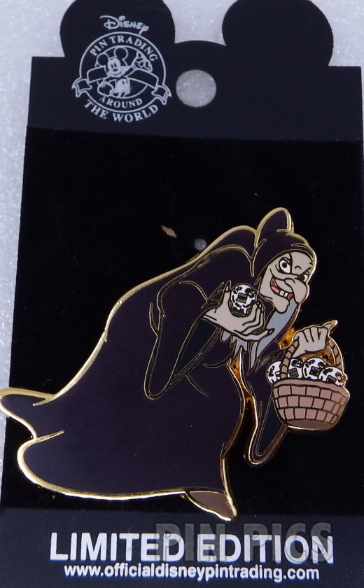 WDW - Old Hag - Mickey’s Super Star Trading Team 2003  pin collectible - Main Image 3