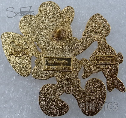 WDW - Mickey Mouse - Gone Fishin’ - Cast Lanyard Series 2 2003 - 2004  pin collectible - Main Image 2