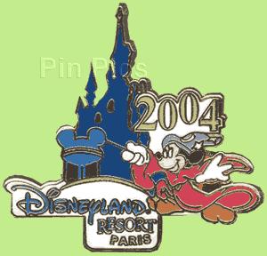 Cast Member Disney Villains Changeable Lanyard: Cruella Magnet