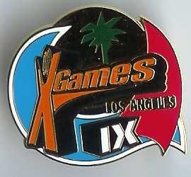 Button - DLR - Mickey, Castle, Balloons - Disneyland the Original