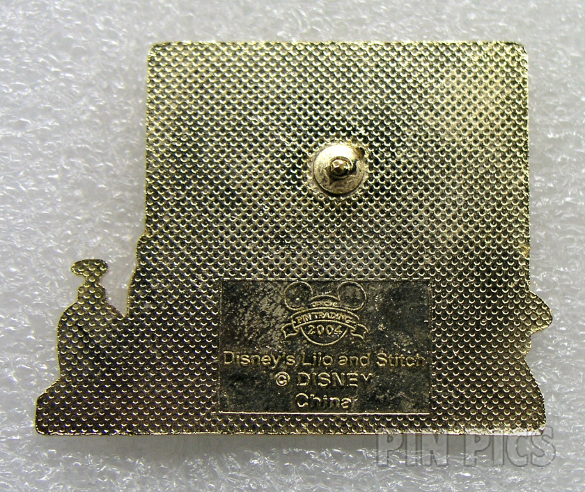 Lilo Brushing Stitch’s Teeth - Stitch Sundays  pin collectible - Main Image 2