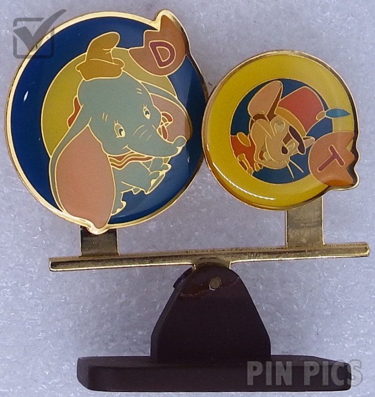 WDW - Mickey - Driving Pickup Truck - Americana Collection