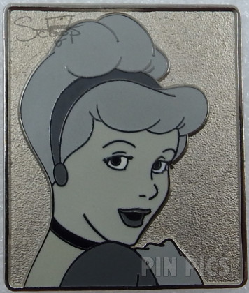 Button - DLR - Minnie's Moonlit Madness - A Whole New Madness - 2003