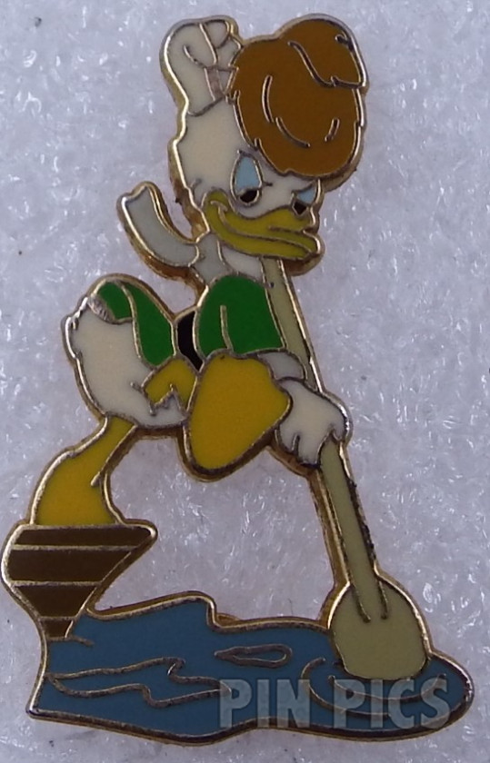 Japan - Hook and Smee - Bat Frame - Halloween 2003