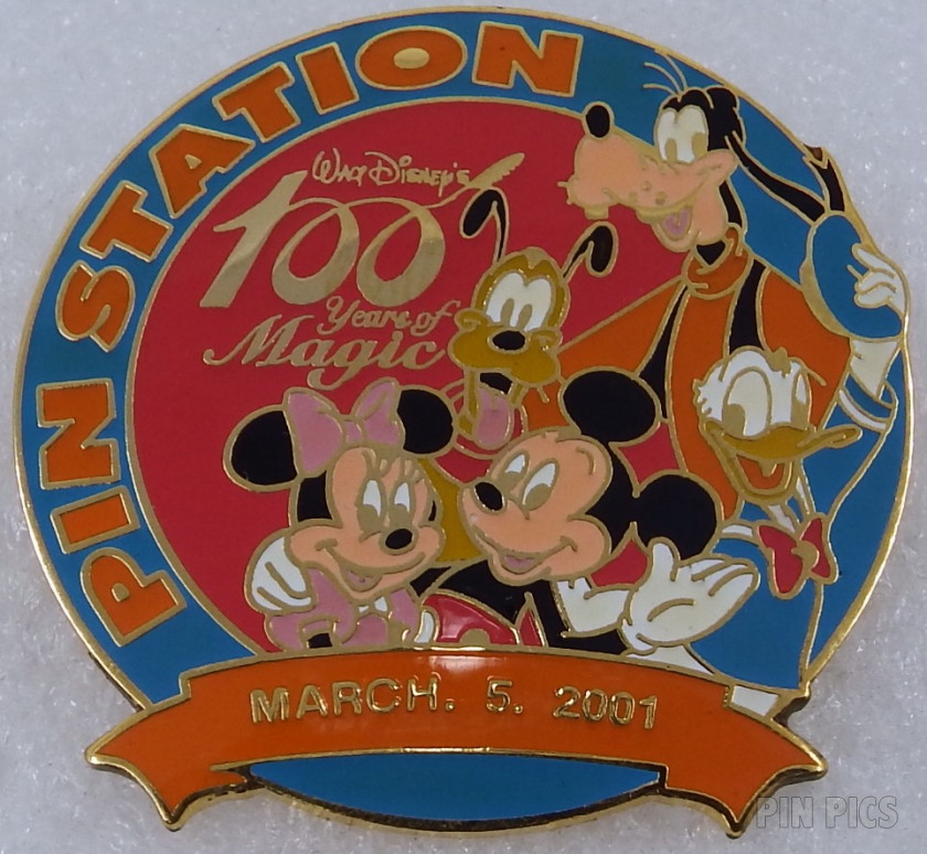 Button - Adventurers Club