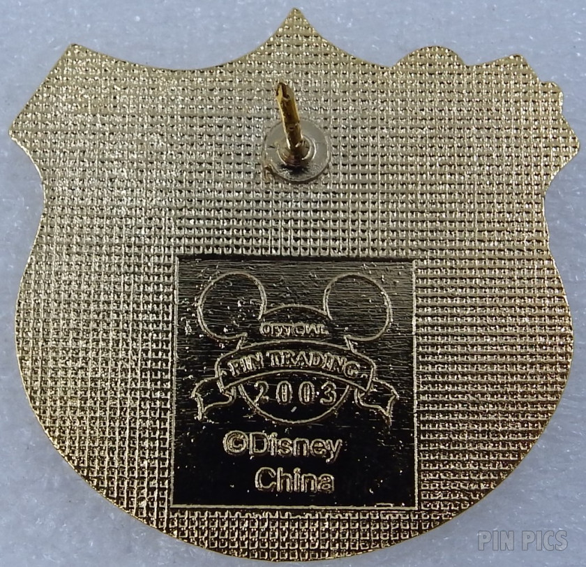Goofy - Policeman - Blue Uniform - Shield  pin collectible - Main Image 2