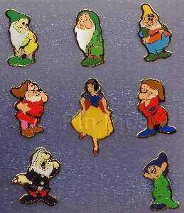 Japan - Mickey, Minnie, Pluto, Donald Duck and Chip and Dale - Japanese Folding Fan - Dangle - JDS