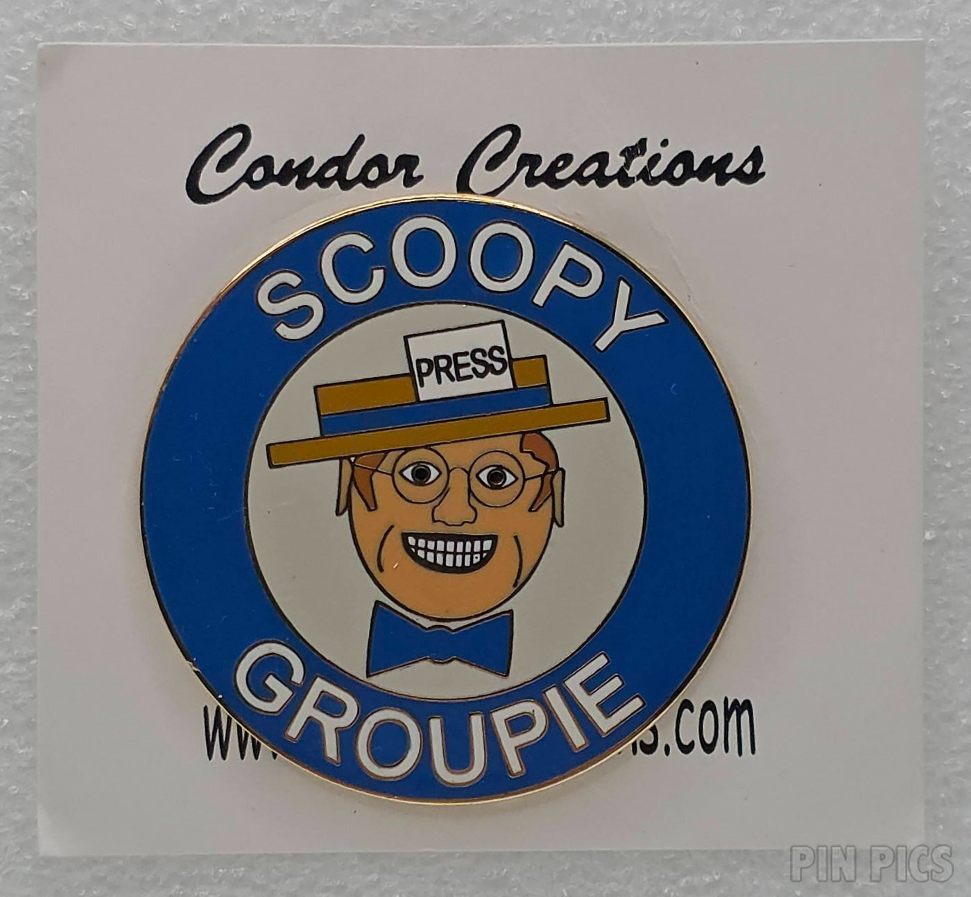 Fantasy - Scoopy Groupie - Main St USA - Press Reporter  pin collectible - Main Image 3