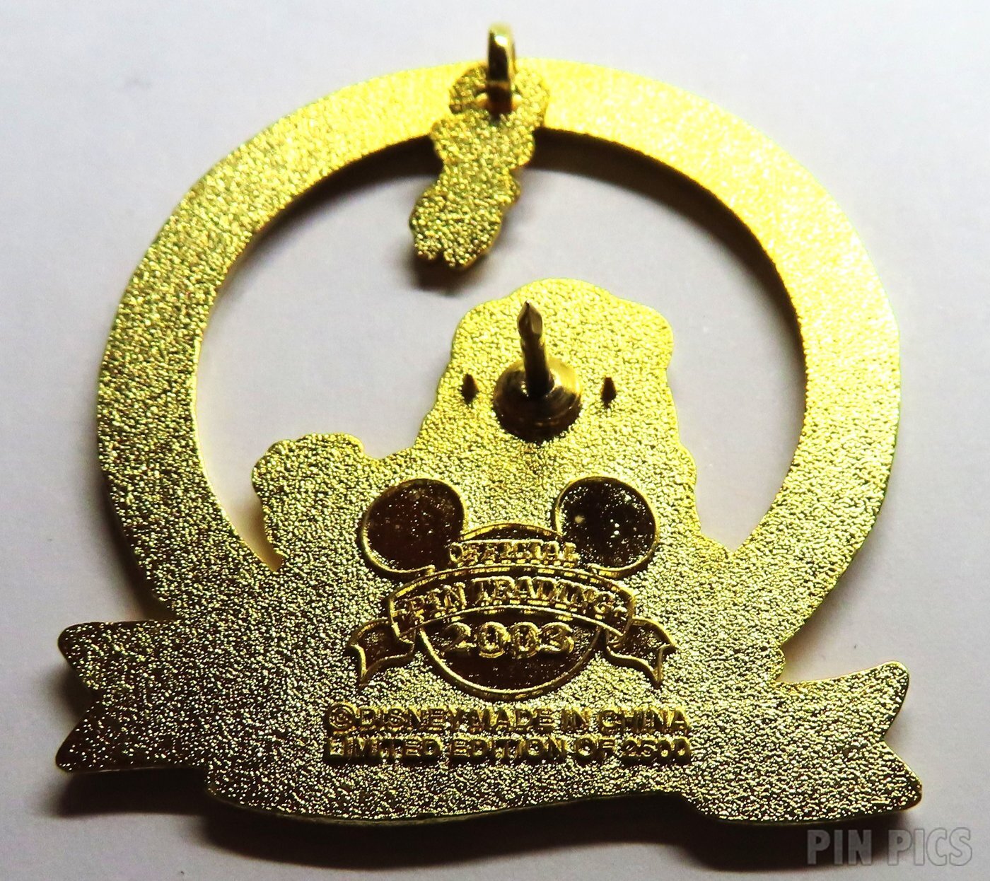 WDW - Pluto, Chip and Dale - Christmas Mistletoe Series 2003  pin collectible - Main Image 2