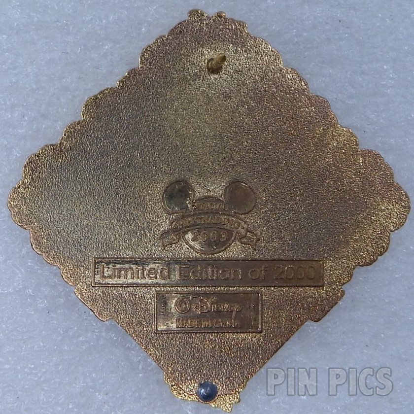 WDW - Cruella and Dalmatian Puppy - First Day of Winter 2003 - 101 Dalmatians  pin collectible - Main Image 2