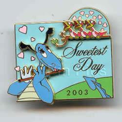 WDW - Happy Halloween 2003 - Build A Pin Base #1