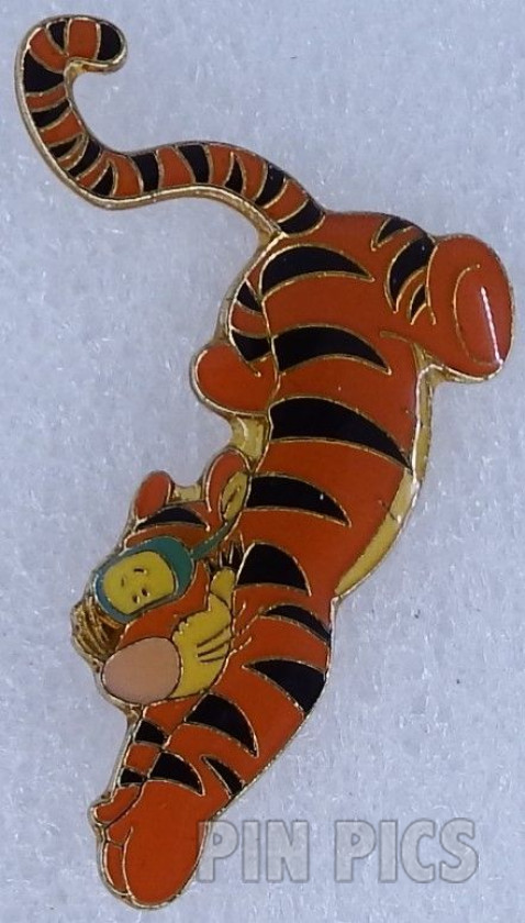 Auctions - Minnie and Daisy - Santa's Helpers - Brown Teddy Bear