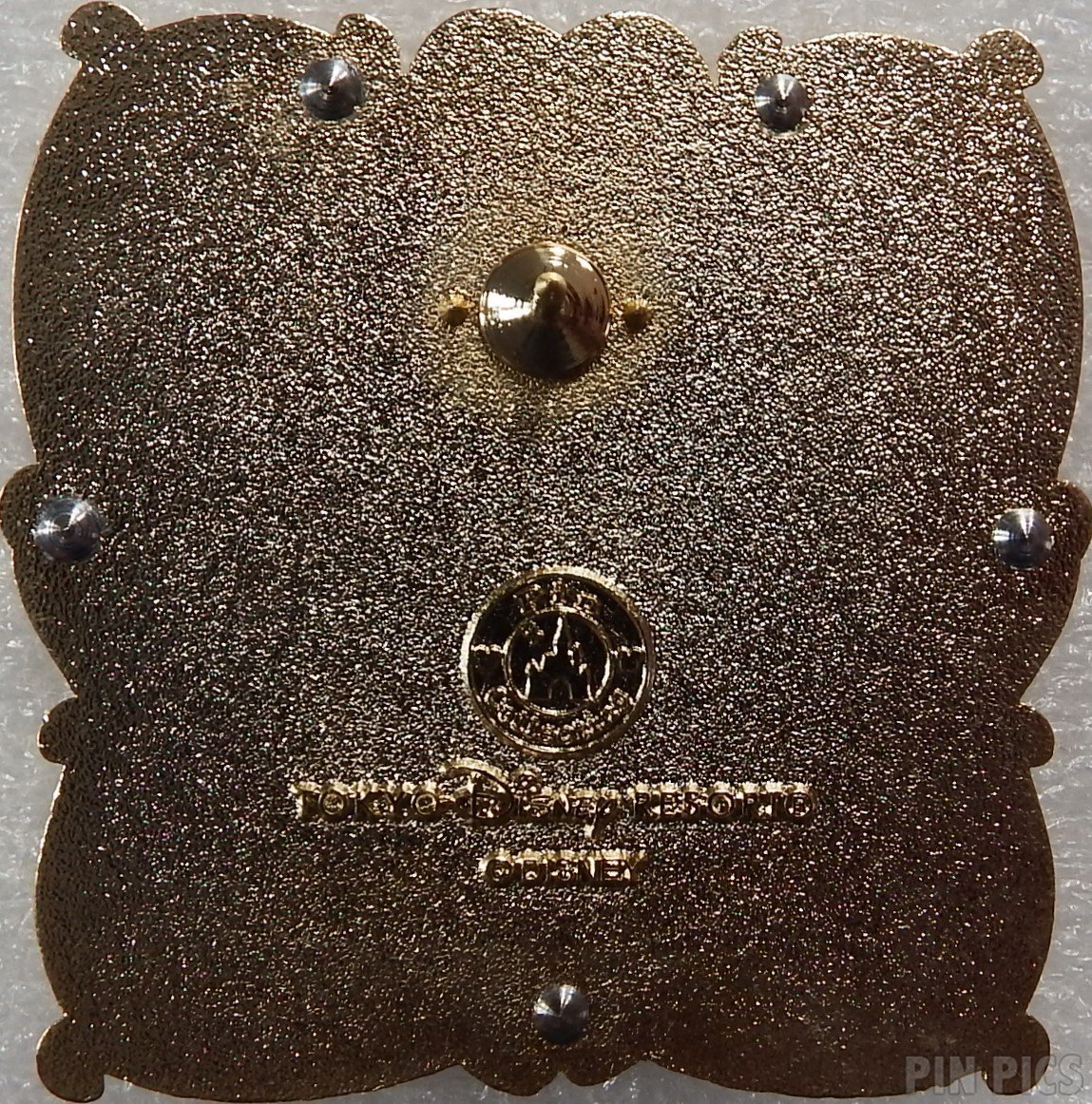 The Kiss - Belle and Prince - Beauty and the Beast  pin collectible - Main Image 2