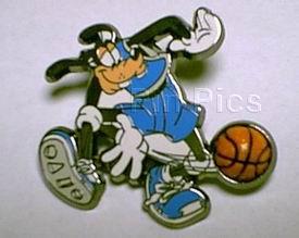 DA - Winnie The Pooh and Friends - Happy Holidays - Train Set