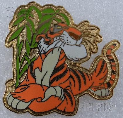 DLR - Framed Attraction Poster (Swiss Family Treehouse)