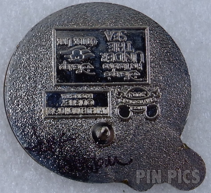 DCL - Pin Trading under the sea Mickey in a Bubble Pursuit Pin #4  pin collectible - Main Image 2