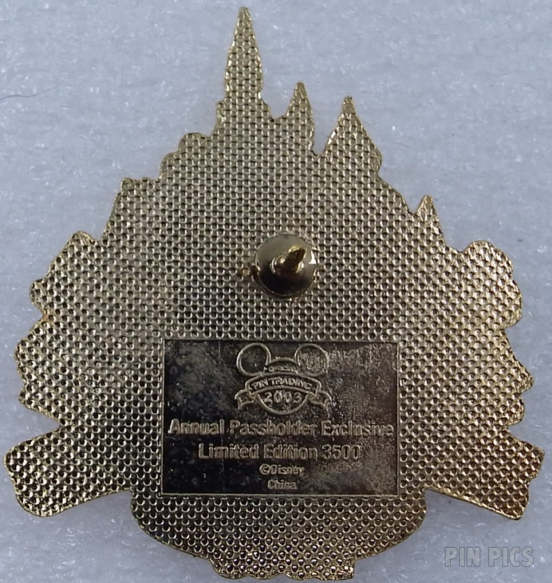 DLR - Mickey - Happy Holidays 2003 - Annual Passholder Exclusive  pin collectible - Main Image 2