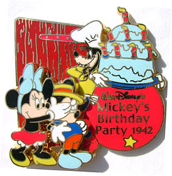 Winnie the Pooh Smiling with Tummy Out