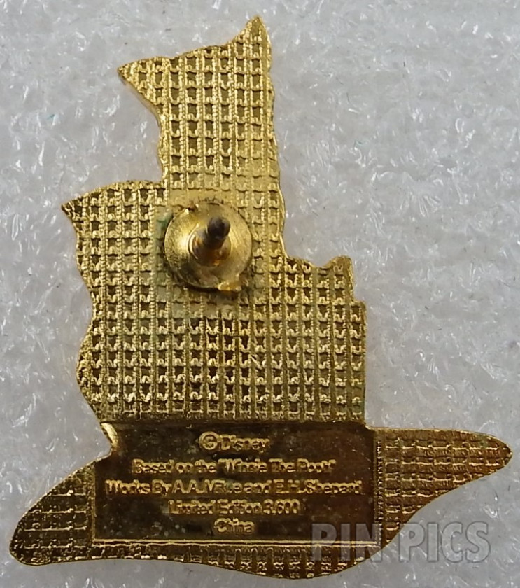 DLR - Piglet - Pooh and Friends - Happy Holidays Puzzle  pin collectible - Main Image 2