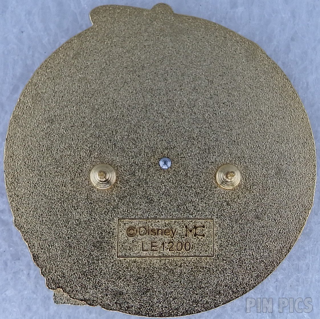 Japan - Donald Duck, Chip and Dale - Santa Claus - Christmas 2003  pin collectible - Main Image 2