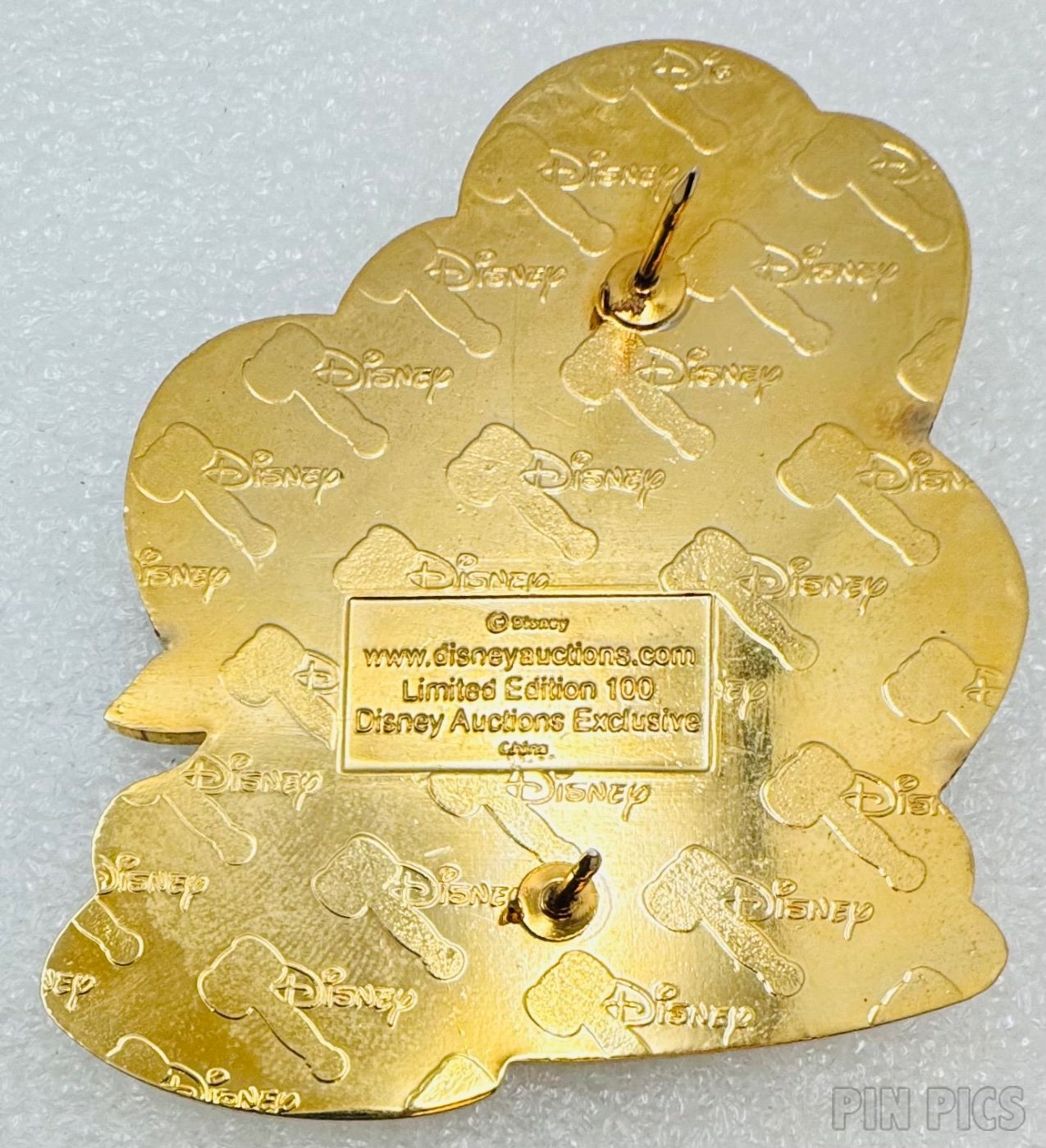 DA - Stitch - Eating Snowflake - Christmas Holiday - Lilo and Stitch  pin collectible - Main Image 2