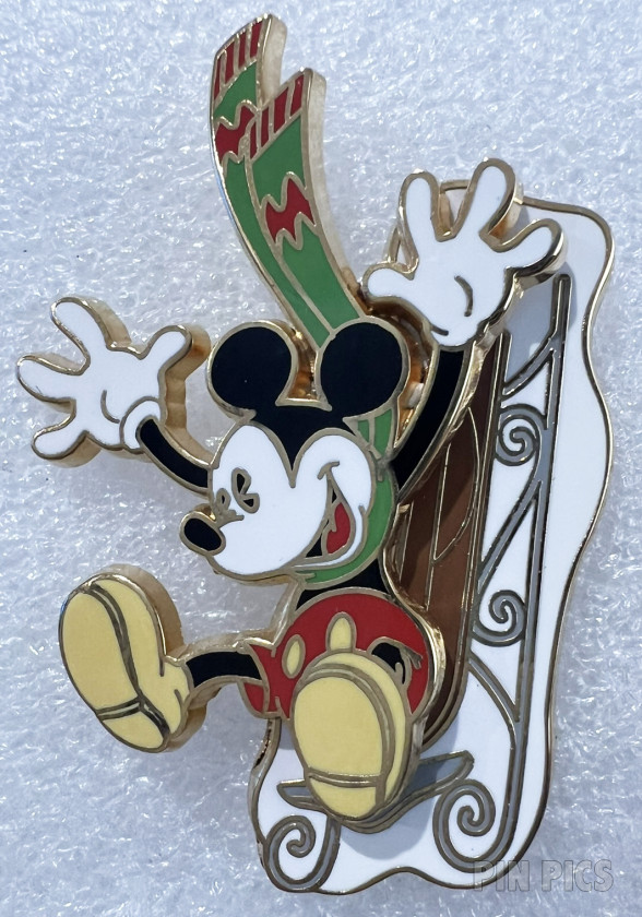 Sony - Baby Oyster - Sitting - Expressions - Alice in Wonderland