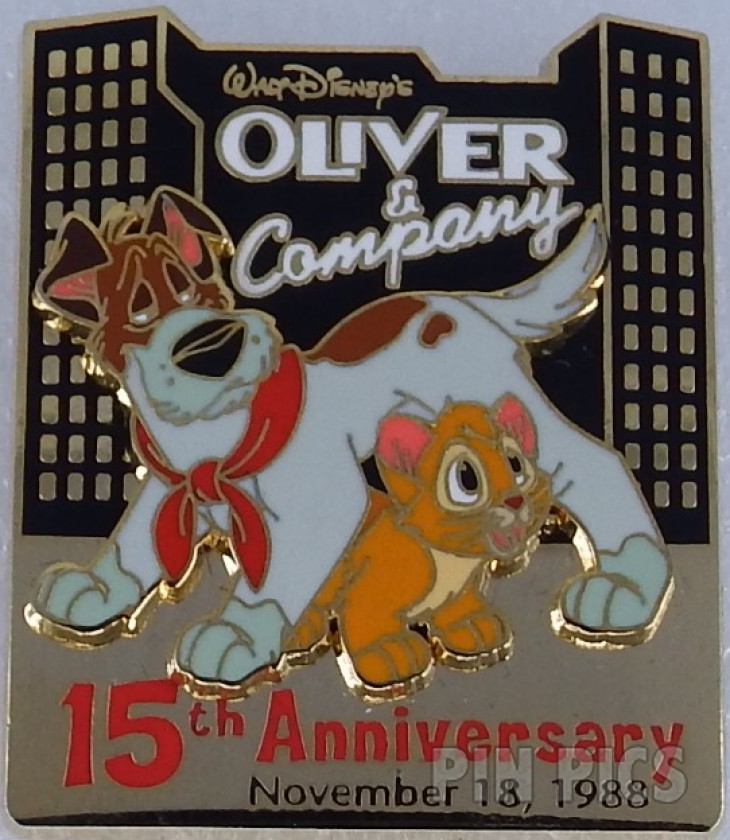 Minnie & Mickey splashing on water ride