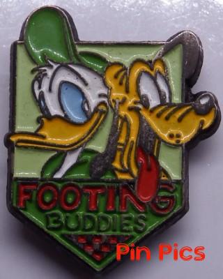 WDW - Mickey Mouse - Santas Pin List 2003