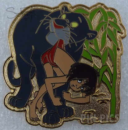 WDW - Mickey and Minnie - Hugging - Sweetheart Hearts - Cast Lanyard 2 2003 - 2004