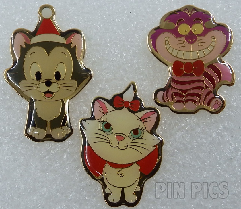 Japan - Marie - Red Bow - Little Cats Christmas - Aristocats - JDS  pin collectible - Main Image 3