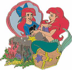 M&P - Evil Queen - Bat Frame - Halloween 2003